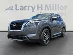 Nissan Pathfinder Platinum FWD