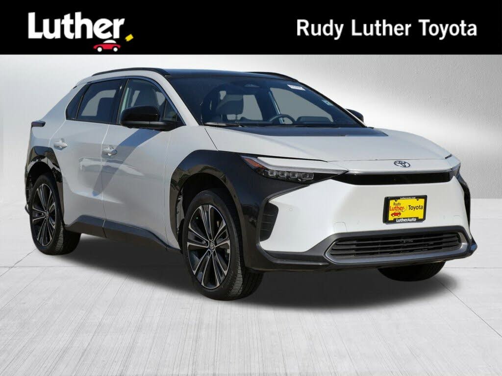 2024 Toyota bZ4X Limited AWD