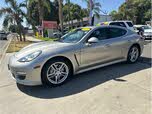 Porsche Panamera S RWD