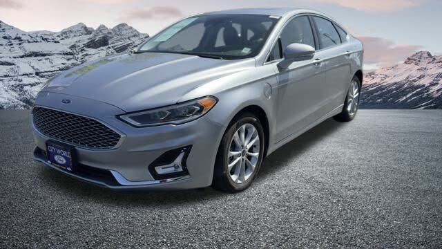 2020 Ford Fusion Energi Titanium FWD