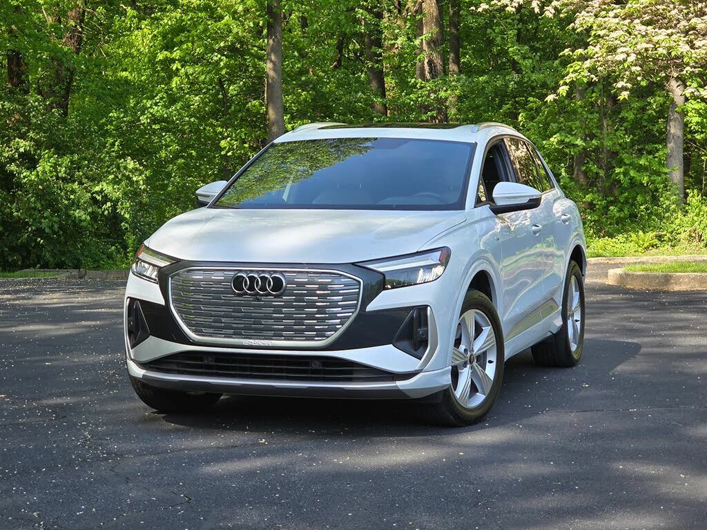 2023 Audi Q4 e-tron quattro Premium 50