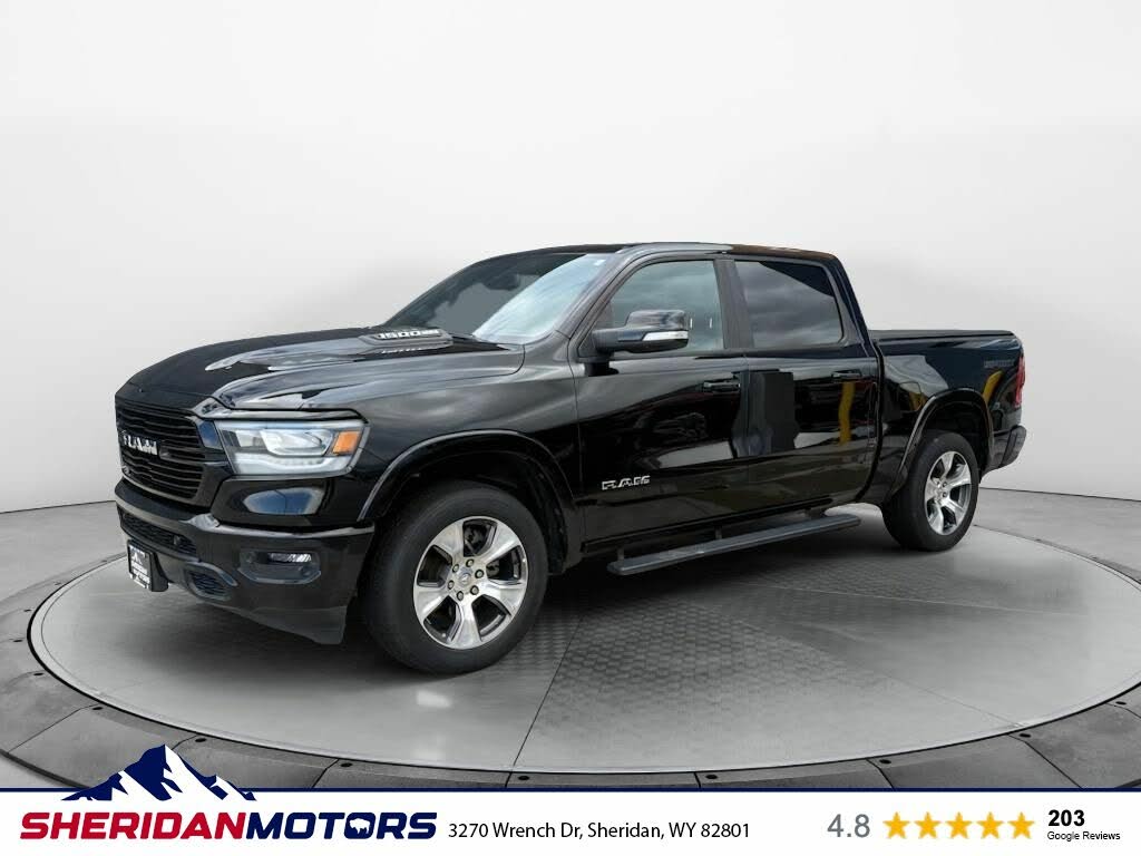 2020 RAM 1500 Laramie Crew Cab 4WD