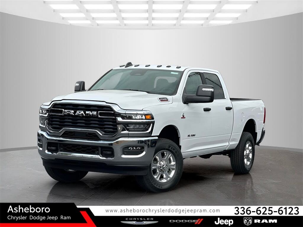 2025 RAM 2500 Big Horn Crew Cab 4WD