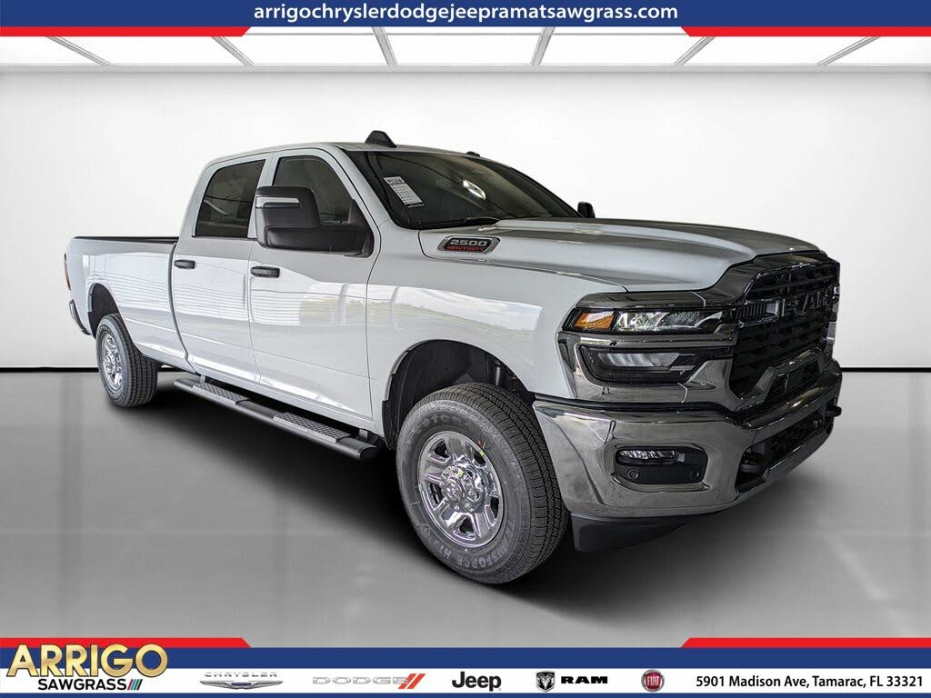 2025 RAM 2500 Tradesman Crew Cab LB 4WD