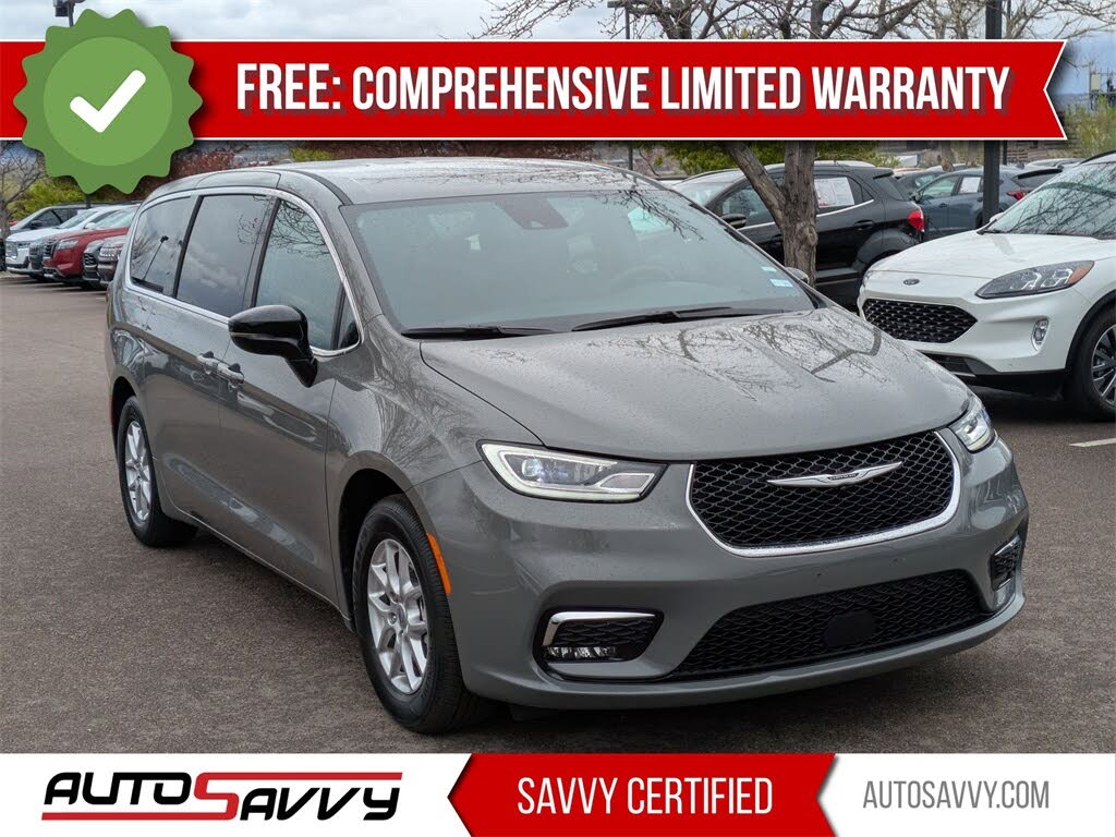 2025 Chrysler Pacifica Select FWD