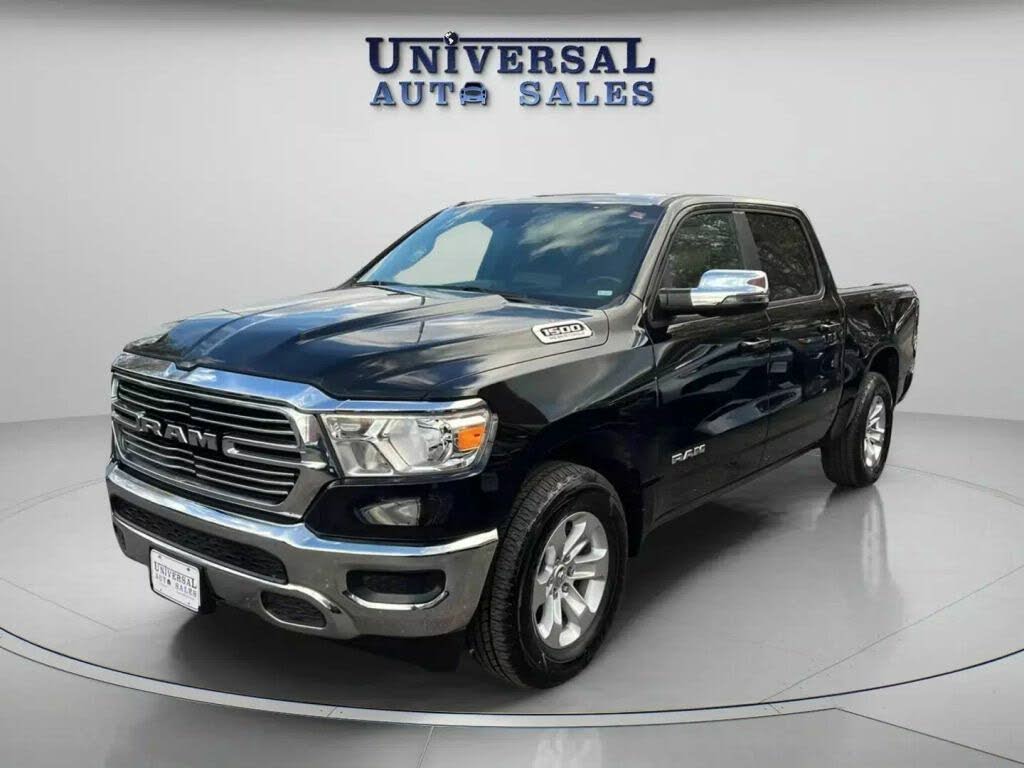 2024 RAM 1500 Laramie Crew Cab LB 4WD