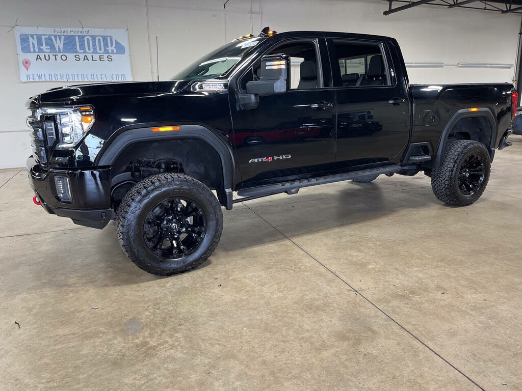 2021 GMC Sierra 2500HD AT4 Crew Cab 4WD