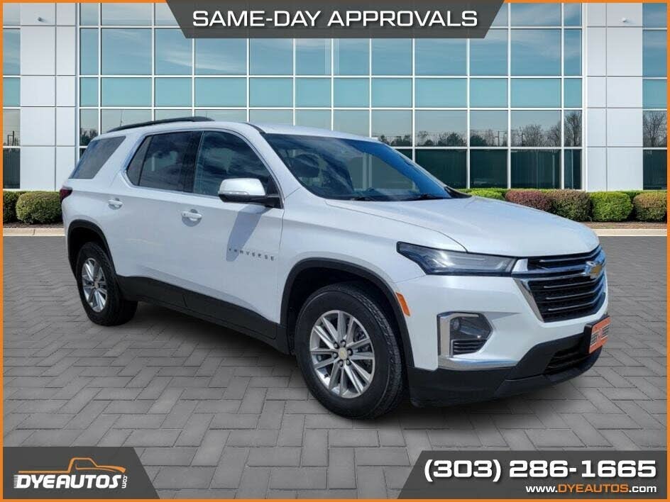 2022 Chevrolet Traverse LT Cloth AWD