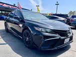 Toyota Camry SE AWD