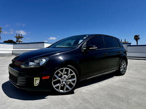 Volkswagen Golf GTI 2.0T 4-Door FWD
