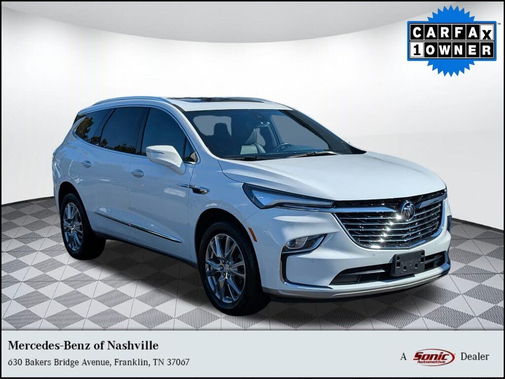 2022 Buick Enclave Essence AWD
