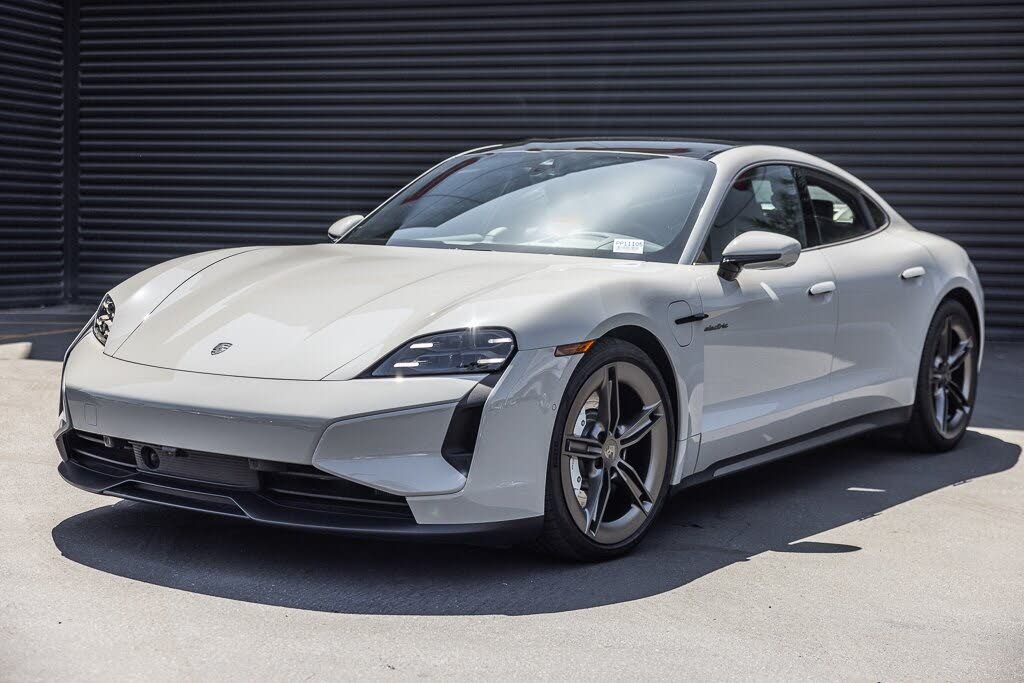 2025 Porsche Taycan