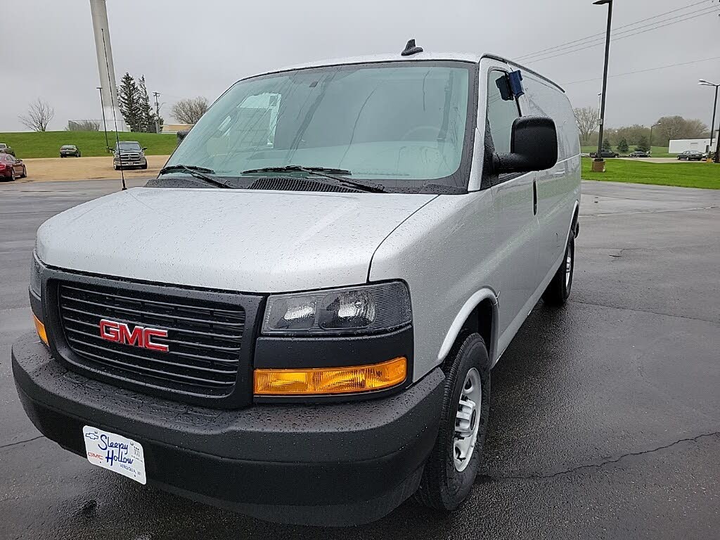 2025 GMC Savana Cargo 2500 RWD