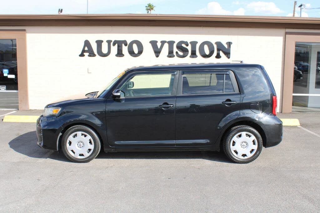 2013 Scion xB Base