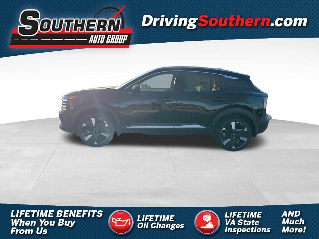 2025 Nissan Kicks SR AWD