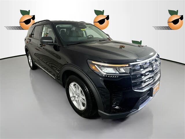 2025 Ford Explorer Active RWD