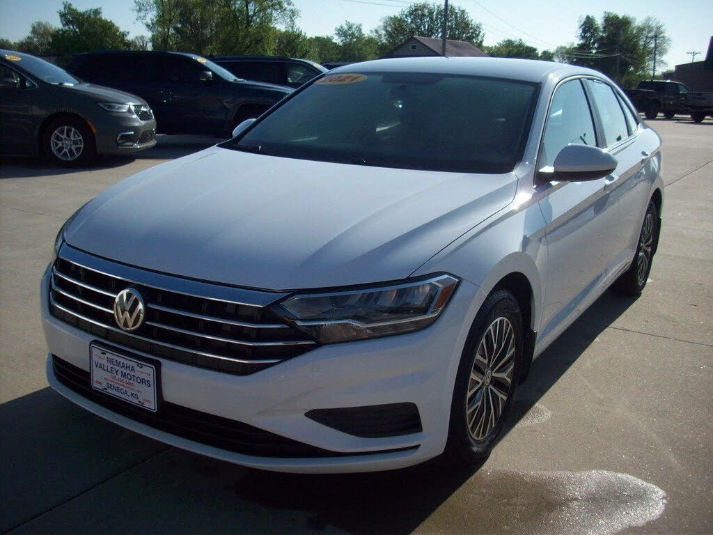 2021 Volkswagen Jetta R-Line FWD