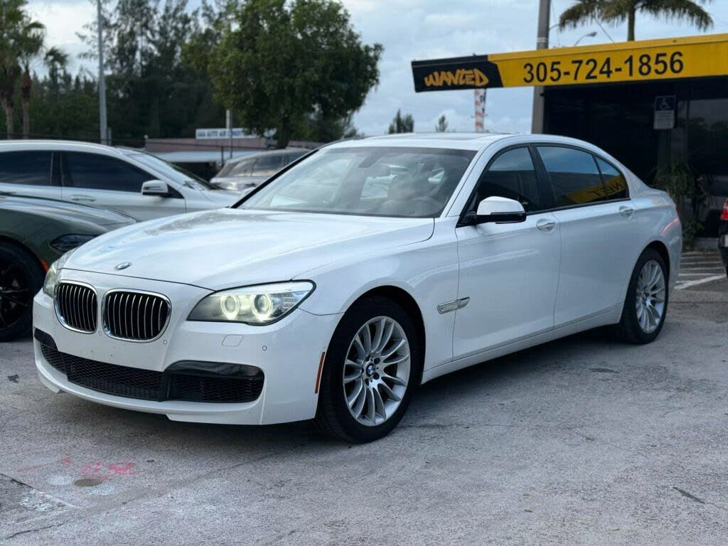 2013 BMW 7 Series 740Li RWD