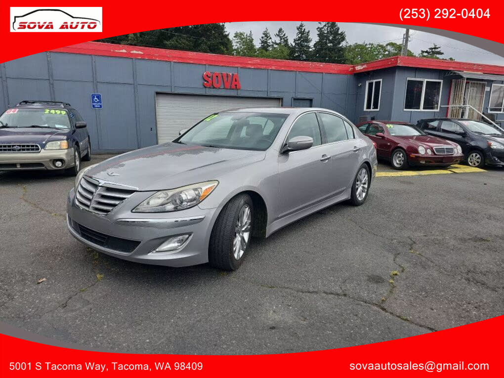 2012 Hyundai Genesis 3.8 RWD