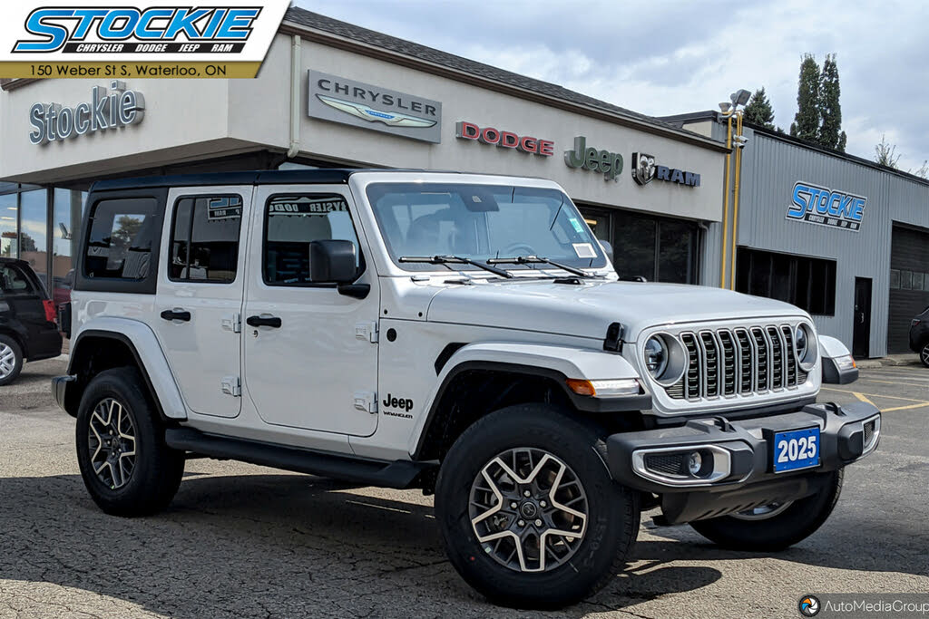 Jeep Wrangler Sahara 4-Door 4WD 2025