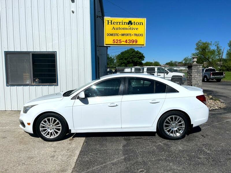 2015 Chevrolet Cruze Eco Sedan FWD