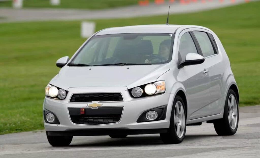 2012 Chevrolet Sonic 2LT Hatchback FWD