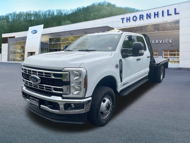 2024 Ford F-350 Super Duty Chassis