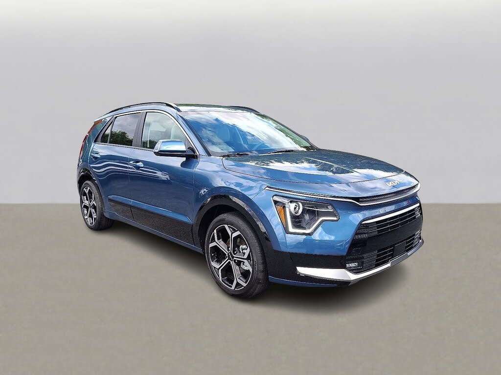 2025 Kia Niro EX Touring FWD