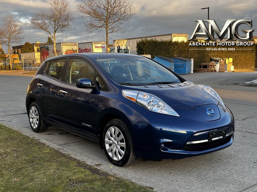 2016 Nissan LEAF S