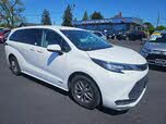 Toyota Sienna LE 8-Passenger FWD