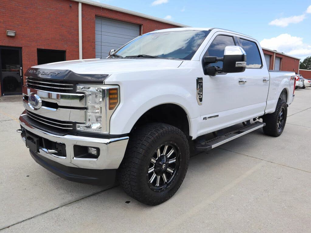 2018 Ford F-250 Super Duty Lariat Crew Cab 4WD