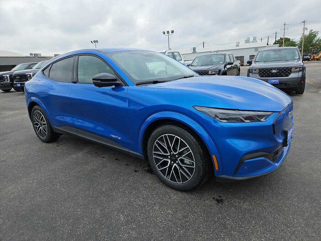 2025 Ford Mustang Mach-E Premium RWD