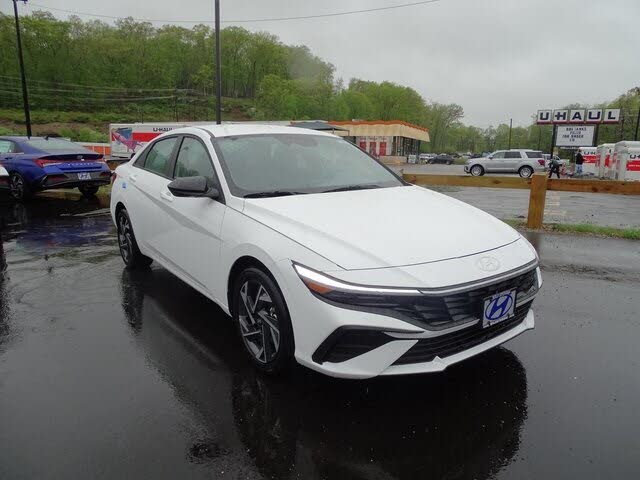 2025 Hyundai Elantra Hybrid SEL Sport FWD