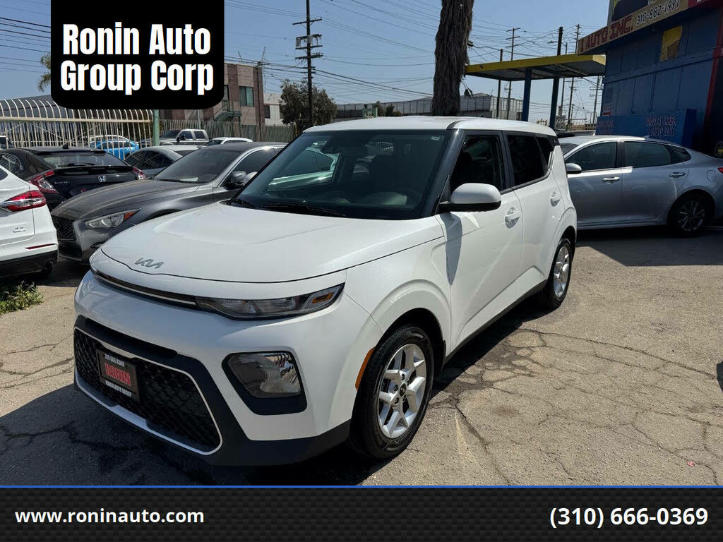 2022 Kia Soul LX FWD