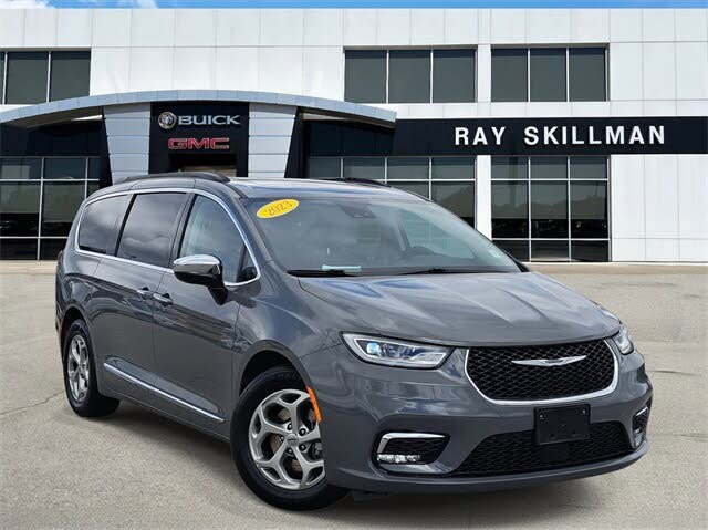 2023 Chrysler Pacifica Limited FWD