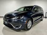 Chrysler Pacifica Touring L FWD