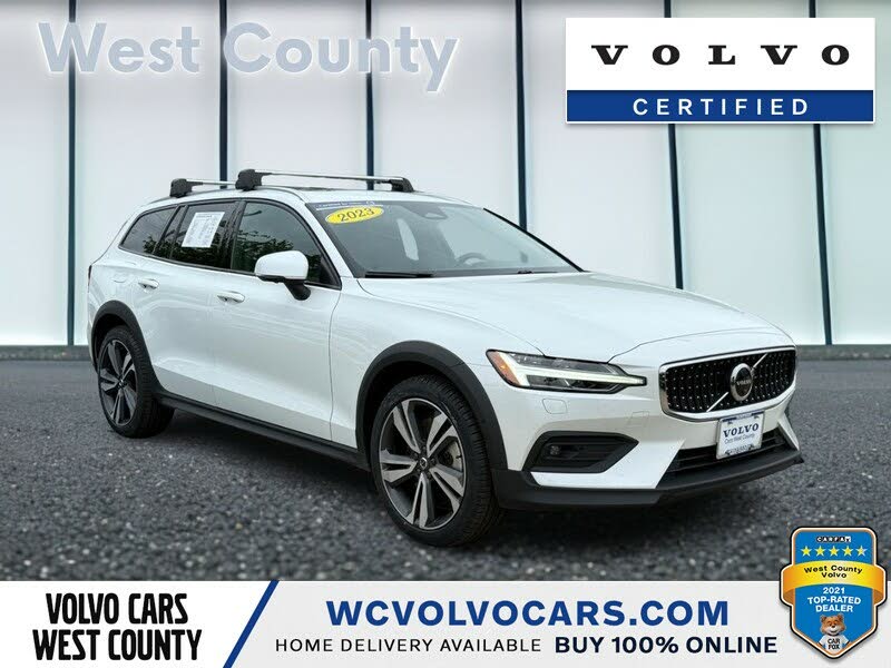 2023 Volvo V60 Cross Country B5 Plus AWD