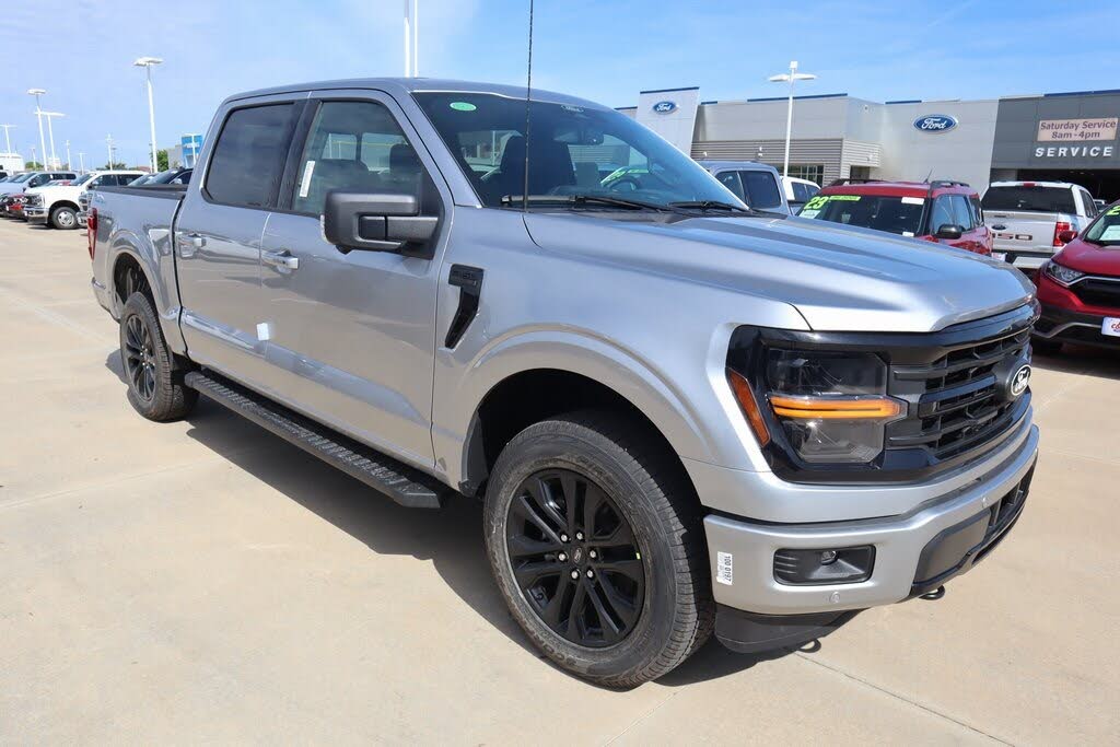 2025 Ford F-150 XLT SuperCrew 4WD