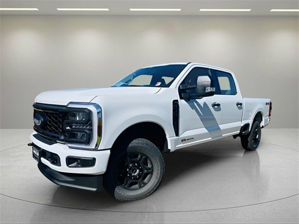 2025 Ford F-350 Super Duty XL Crew Cab 4WD