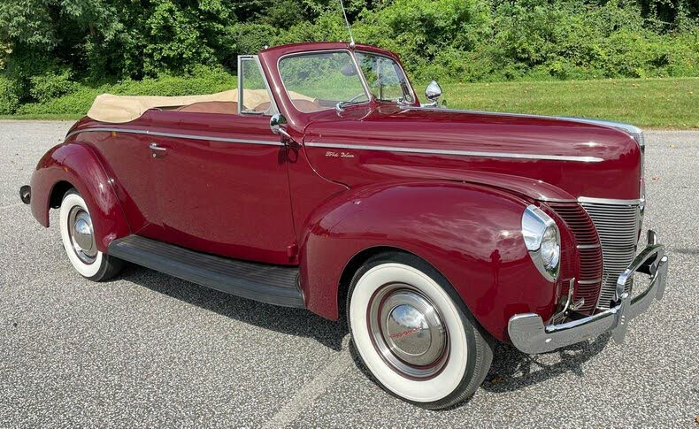 1940 Ford Deluxe Convertible