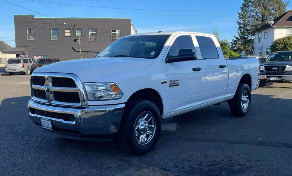 2017 RAM 2500 Tradesman Crew Cab