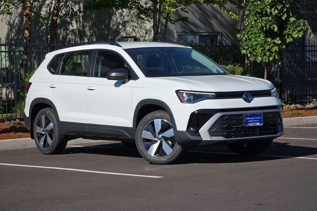 2025 Volkswagen Taos S 4Motion