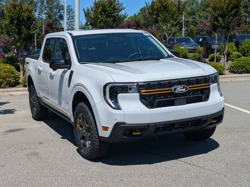 2025 Ford Maverick Tremor SuperCrew AWD