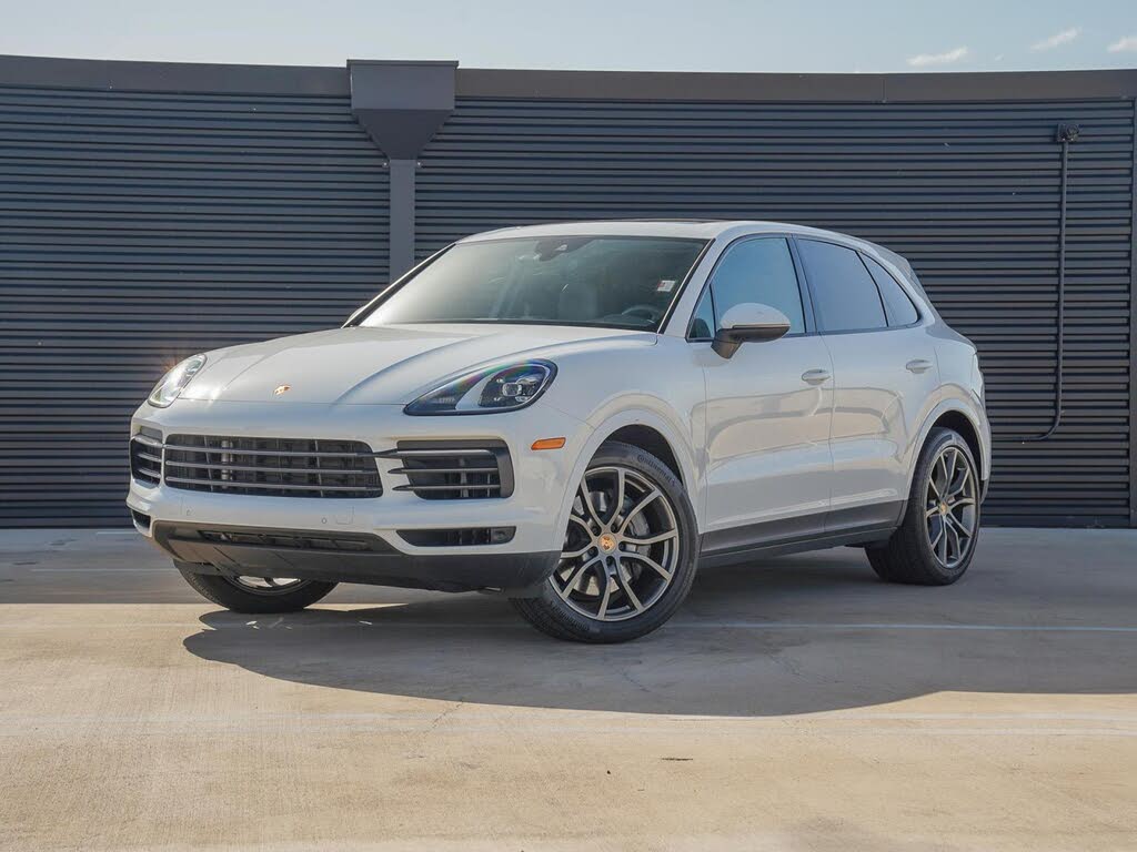 2023 Porsche Cayenne S Platinum Edition AWD