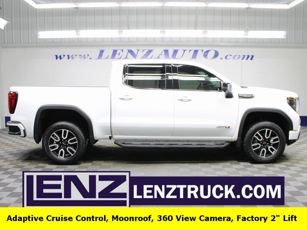 2024 GMC Sierra 1500 AT4 Crew Cab 4WD