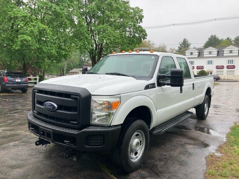 2014 Ford F-350 Super Duty XL Crew Cab 4WD
