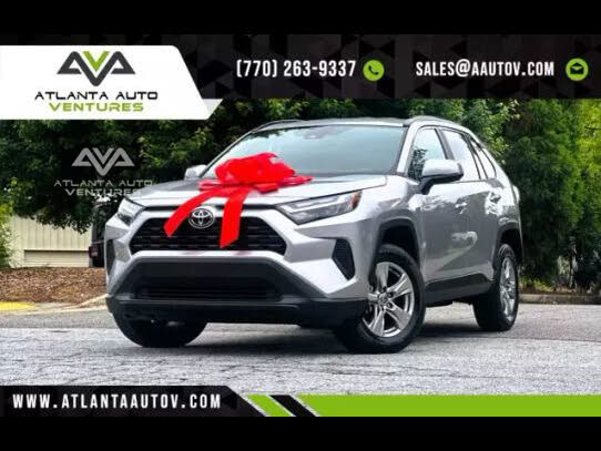 2024 Toyota RAV4 XLE FWD