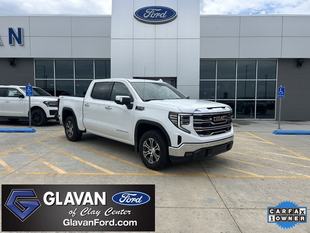 2025 GMC Sierra 1500 SLT Crew Cab 4WD