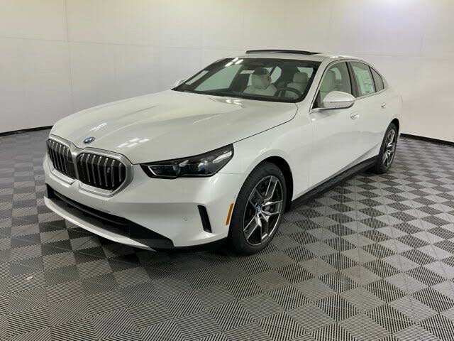 2025 BMW i5 xDrive40 AWD