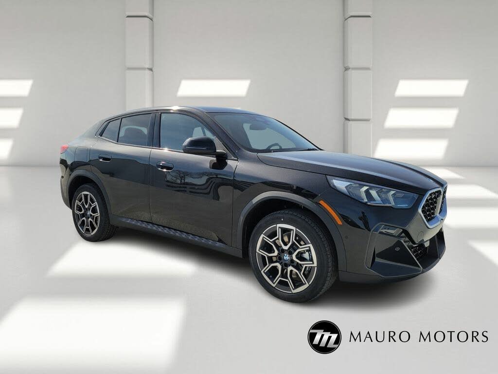 2025 BMW X2 xDrive28i